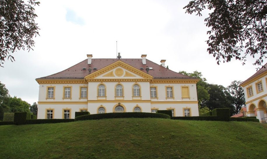 Schloss Wain, Germany